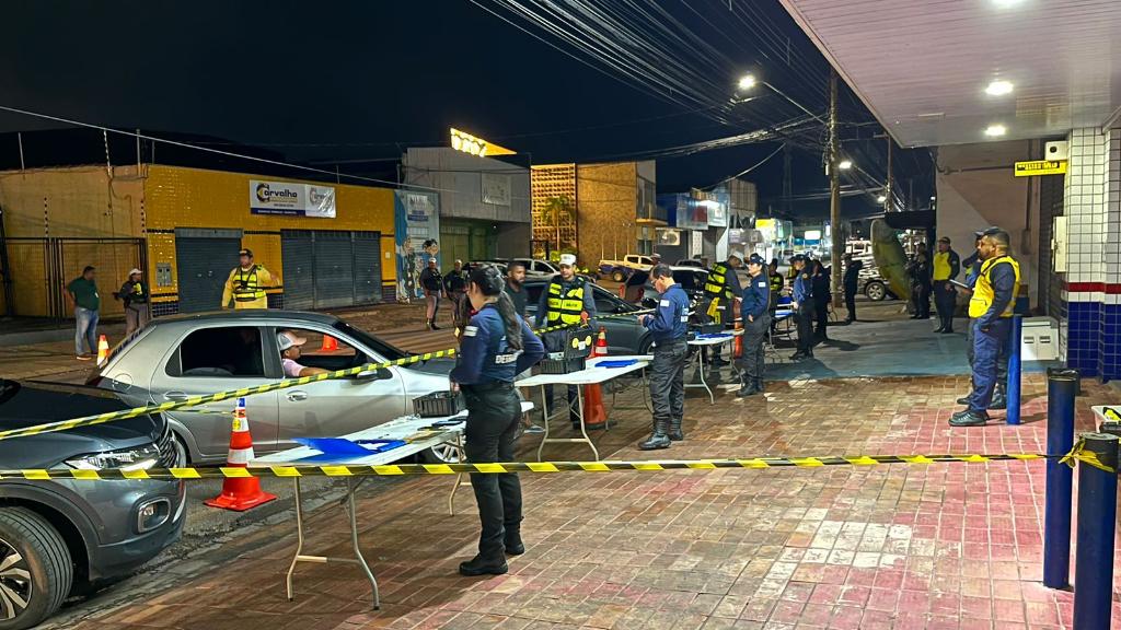 Operação Lei Seca na Prainha e Carmindo de Campos termina 17